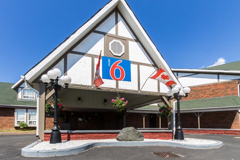 Motel 6-Trenton, On ภายนอก รูปภาพ