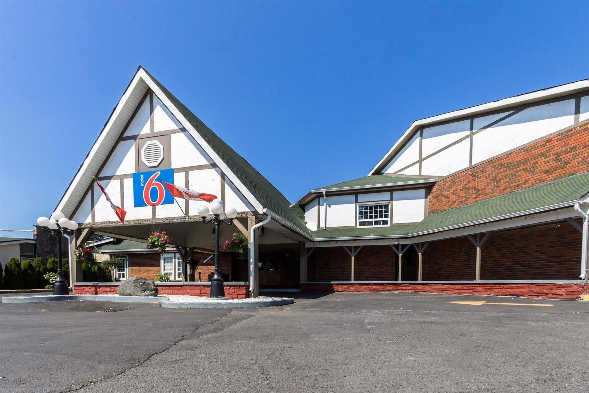 Motel 6-Trenton, On ภายนอก รูปภาพ