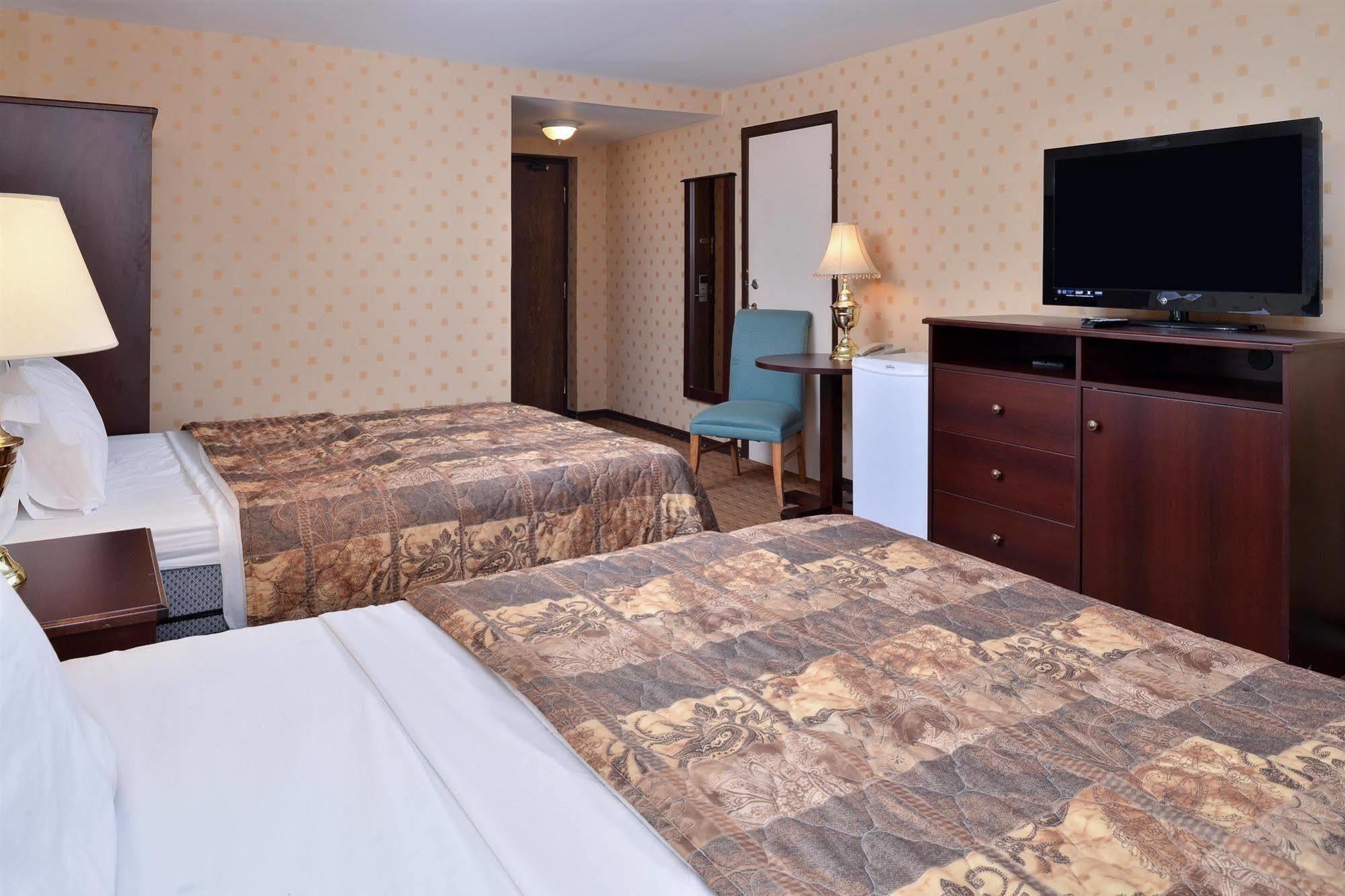 Motel 6-Trenton, On ภายนอก รูปภาพ