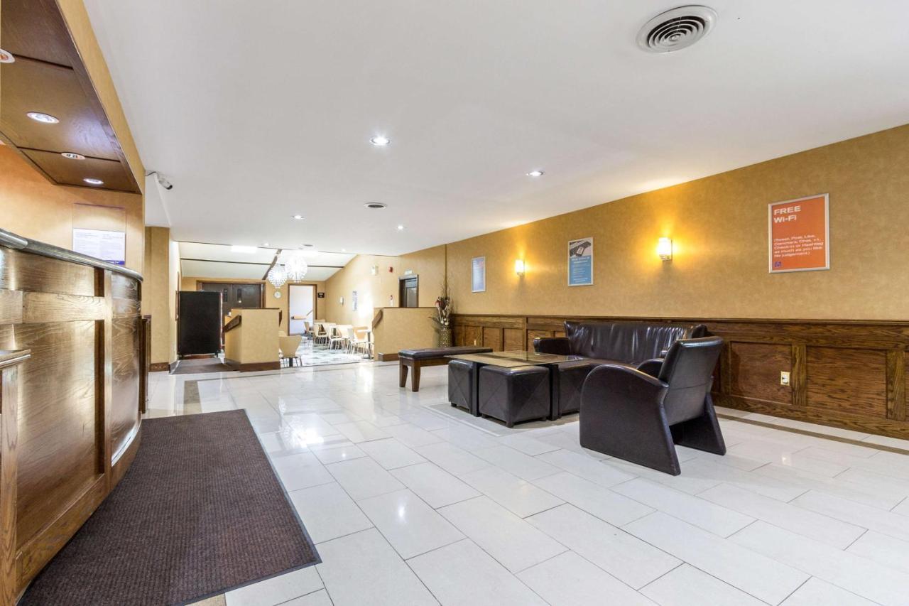 Motel 6-Trenton, On ภายนอก รูปภาพ